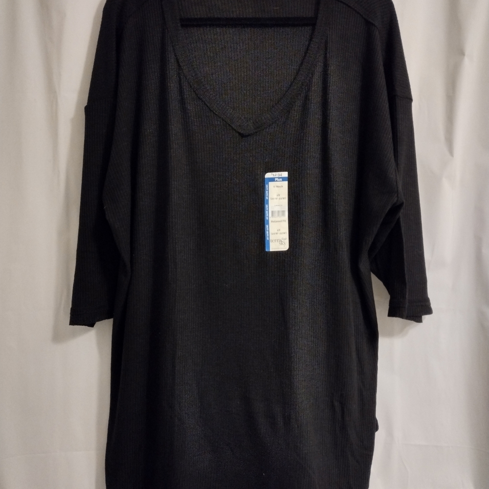 Terra & Sky Charcoal V-Neck Top